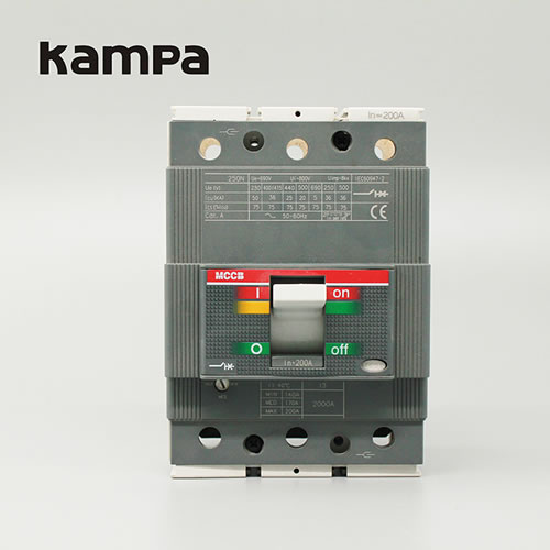 Interruptores automáticos de caja moldeada Tmax 200 3P